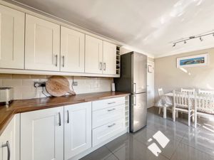 Photo 16- click for photo gallery